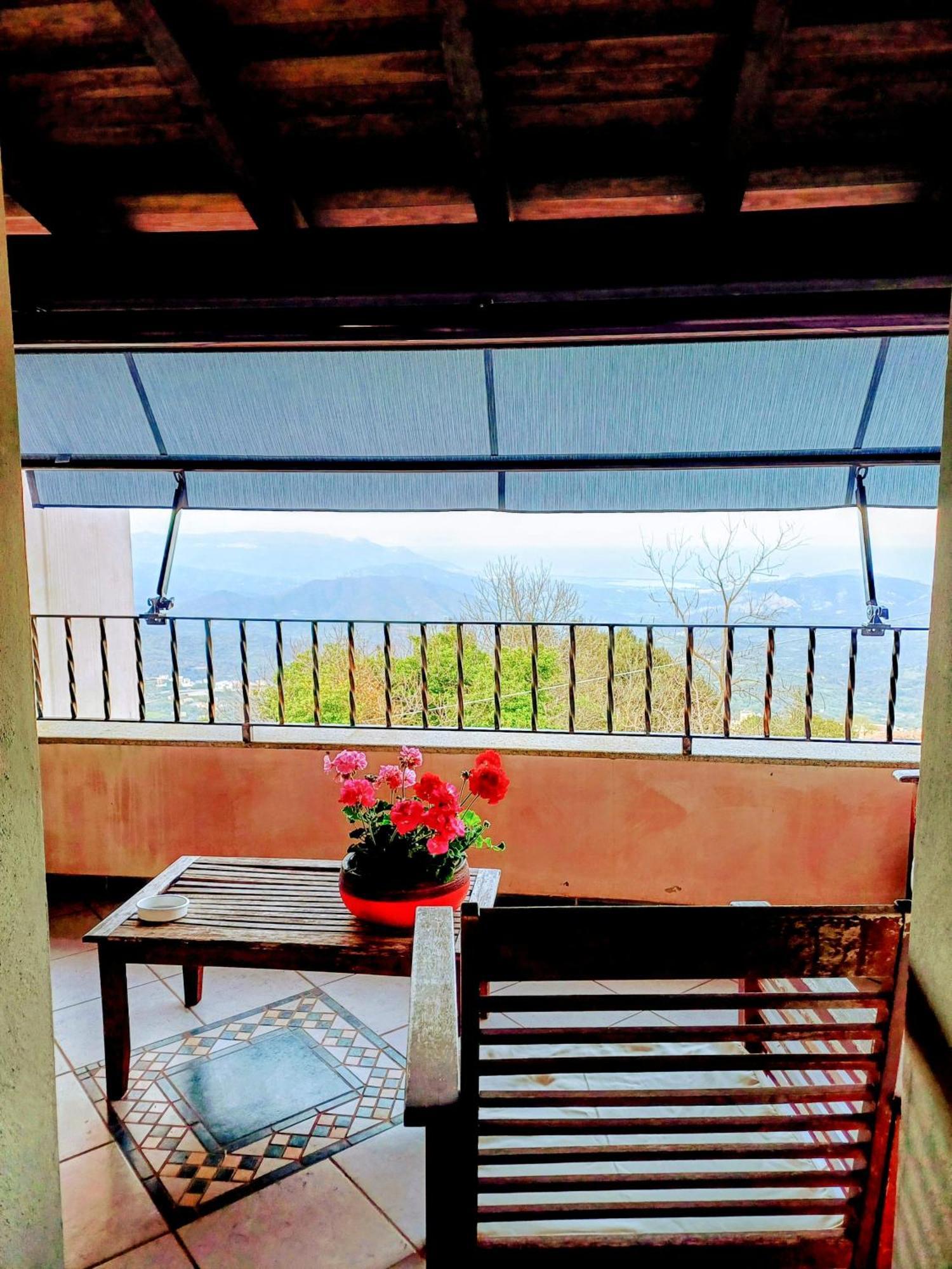 Bed and Breakfast Monti E Mare à Lanusei Extérieur photo